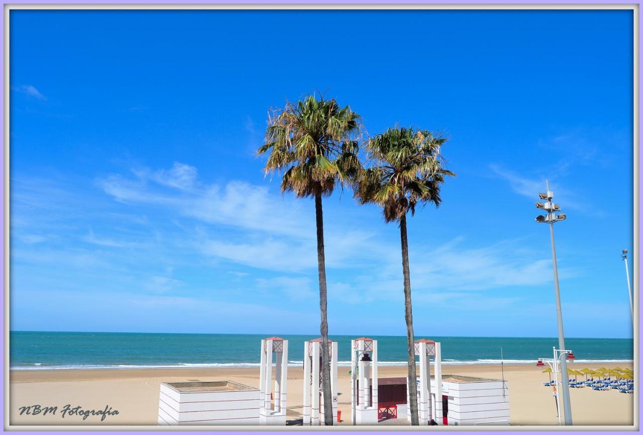 Amazing Frontal Beach Apartment #Traveller'S Awards2023 กาดิซ ภายนอก รูปภาพ